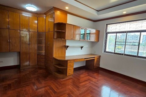 Дом в Бангкоке, Таиланд с 7 спальнями  № 141425 - фото 20