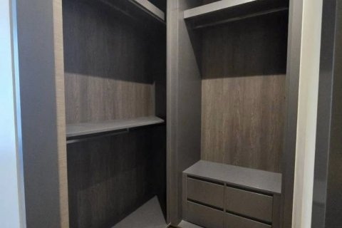 Studio in the Condo in Pathum Wan, Bangkok, Thailand  № 141428 - photo 4