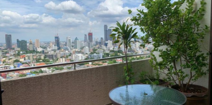 Penthouse in Bangkok, Thailand 3 bedrooms № 158750