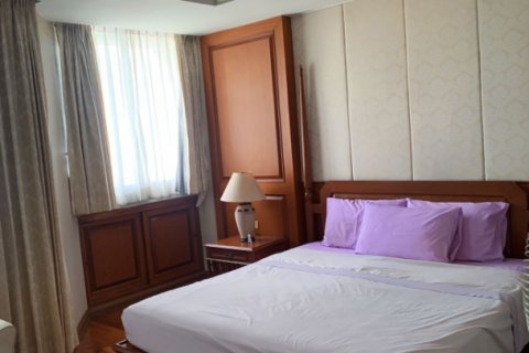 Penthouse in Bangkok, Thailand 3 bedrooms № 158750 - photo 12