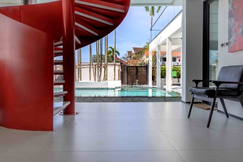 House on Jomtien Beach, Pattaya, Thailand 8 bedrooms № 158754 - photo 29