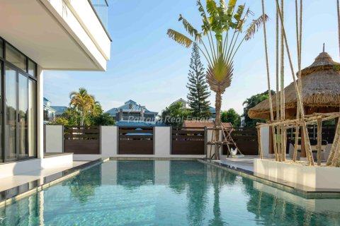 House on Jomtien Beach, Pattaya, Thailand 8 bedrooms № 158754 - photo 4