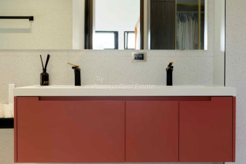 House on Jomtien Beach, Pattaya, Thailand 8 bedrooms № 158754 - photo 25