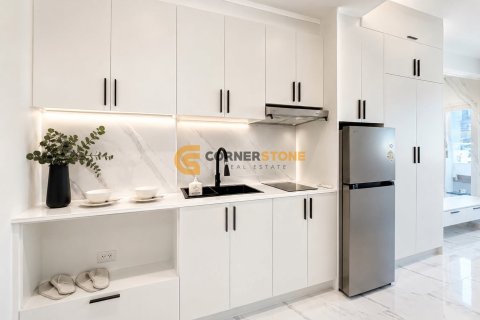 Condo sur Jomtien Beach, Pattaya, Thaïlande, 1 chambre № 204841 - photo 3
