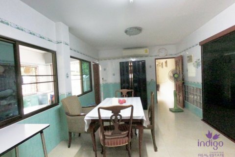 House in Chiang Mai, Thailand 5 bedrooms № 120402 - photo 5