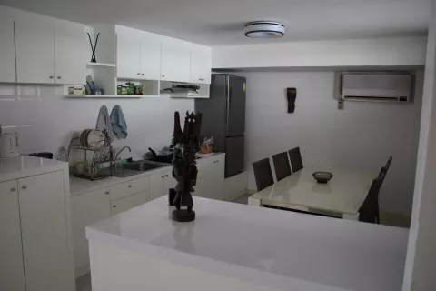 Кондоминиум с 2 спальнями в Бангкоке, Таиланд № 136973 - фото 5