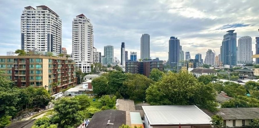 Condo à Watthana, Bangkok, Thaïlande, 2 chambres  № 136976