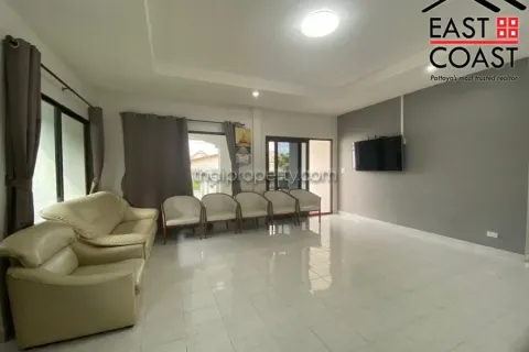 Casa de 3 dormitorios en Pattaya, Tailandia № 213327 - foto 6