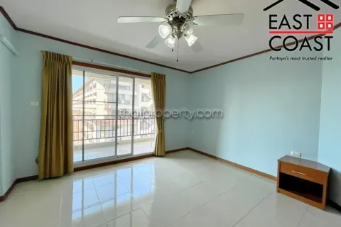 Condominio de 2 dormitorios en Pattaya, Tailandia № 213328 - foto 9