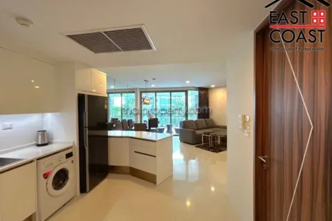 Condominio de 2 dormitorios en Pattaya, Tailandia № 213329 - foto 3