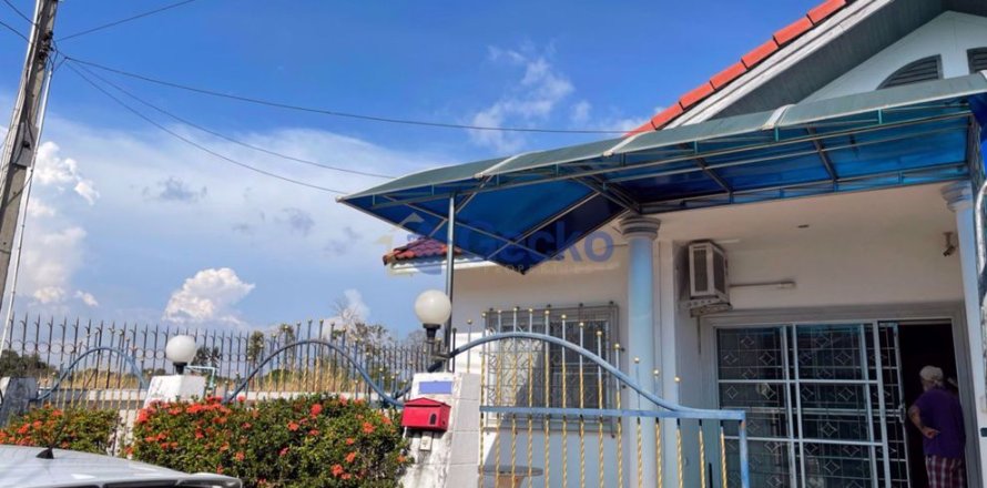 Casa de 2 dormitorios en Pattaya, Tailandia № 209423