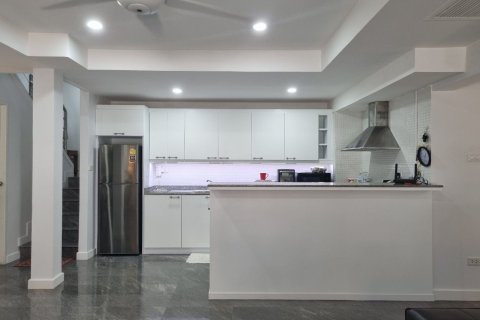 Villa in Kathu, Thailand 2 bedrooms № 173381 - photo 10