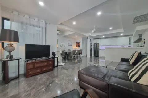 Villa in Kathu, Thailand 2 bedrooms № 173381