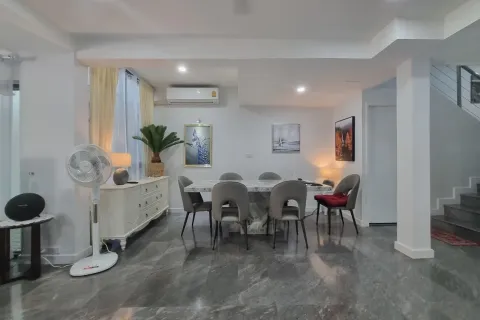 Villa in Kathu, Thailand 2 bedrooms № 173381 - photo 7