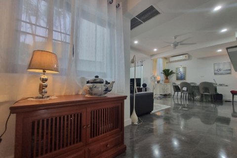 Villa in Kathu, Thailand 2 bedrooms № 173381 - photo 6