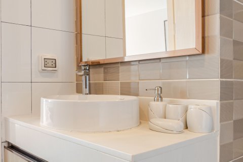 Studio in the Condo in Phuket, Thailand  № 173380 - photo 8