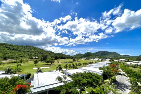 Condo in Hua Hin, Thailand, 2 bedrooms  № 173385 - photo 8