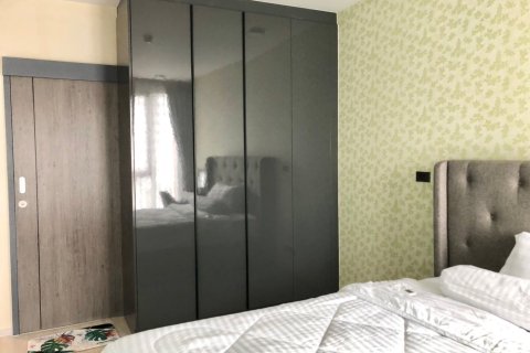 Студия в кондо в Клонг Тоэй, Бангкок, Таиланд № 162003 - фото 7