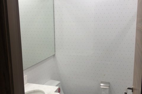 House in Watthana, Bangkok, Thailand 3 bedrooms № 162002 - photo 19