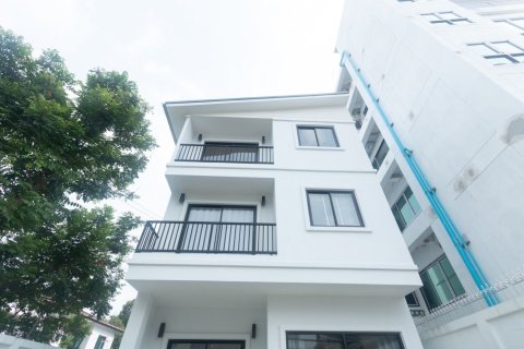House in Watthana, Bangkok, Thailand 3 bedrooms № 162002 - photo 5