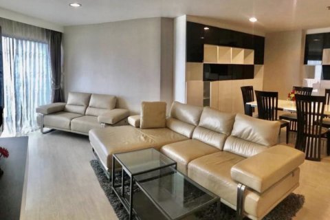 Кондоминиум с 3 спальнями в Хуай Кванге, Бангкок, Таиланд № 162000