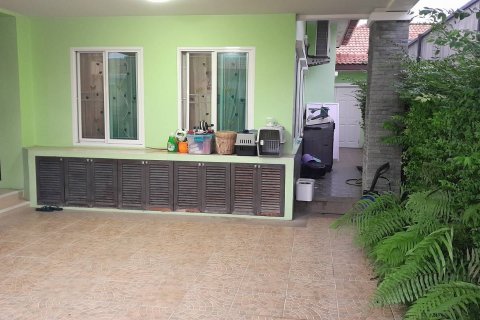 Townhouse in Phuket, Thailand 2 bedrooms № 141092 - photo 1