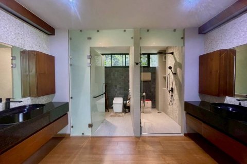 House in Mae Rim, Thailand 4 bedrooms № 141091 - photo 10