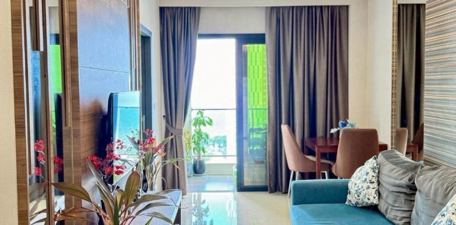 Кондоминиум с 2 спальнями в Паттайе, Таиланд № 147344