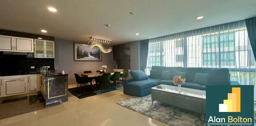 Condominio de 2 dormitorios en Pattaya, Tailandia № 210863