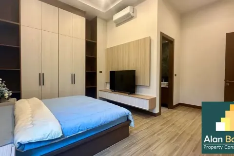 Casa de 4 dormitorios en Pattaya, Tailandia № 210864 - foto 8