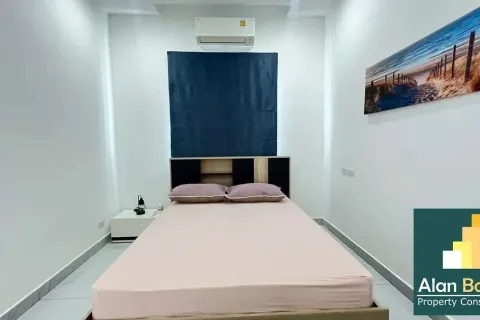 Casa de 3 dormitorios en Pattaya, Tailandia № 210861 - foto 11