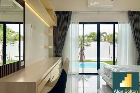 Casa de 3 dormitorios en Pattaya, Tailandia № 210862 - foto 12