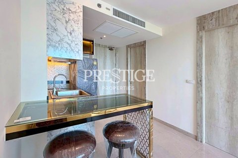 Condo in Pattaya, Thailand, 1 bedroom № 197662 - photo 5