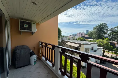 Condominio de 2 dormitorios en Jomtien Beach, Pattaya, Tailandia № 212174 - foto 24