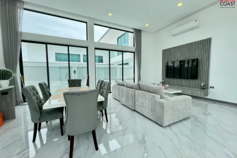 Casa de 3 dormitorios en Pattaya, Tailandia № 212173 - foto 9