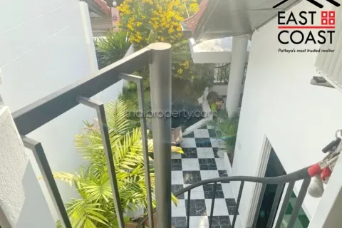 Casa de 3 dormitorios en Pattaya, Tailandia № 212171 - foto 6