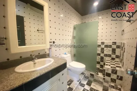 Casa de 3 dormitorios en Pattaya, Tailandia № 212171 - foto 18