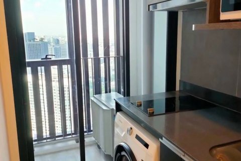 Studio in the Condo in Bang Rak, Bangkok, Thailand  № 158489 - photo 6