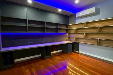 Дом в Лакси, Бангкок, Таиланд с 4 спальнями  № 158484 - фото 11