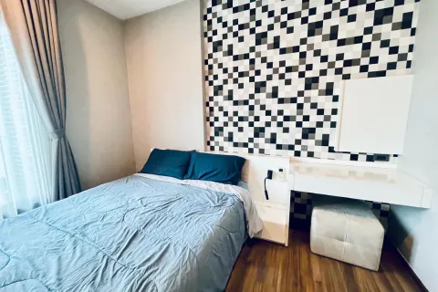 Studio in the Condo in Khlong Toei, Bangkok, Thailand  № 158490 - photo 4