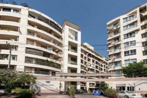 Condo in Suan Luang, Bangkok, Thailand, 2 bedrooms  № 158488 - photo 11