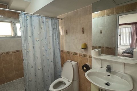 Condo in Suan Luang, Bangkok, Thailand, 2 bedrooms  № 158488 - photo 8