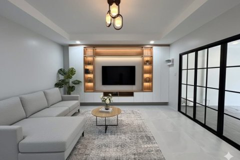 Townhouse in Phuket, Thailand 2 bedrooms № 158487 - photo 4