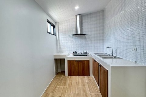 Townhouse in Phuket, Thailand 2 bedrooms № 158487 - photo 11