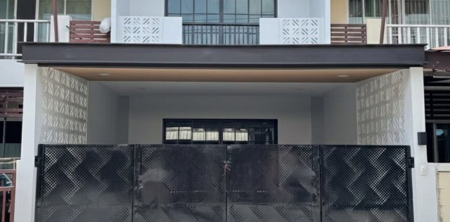 Townhouse in Phuket, Thailand 2 bedrooms № 158487