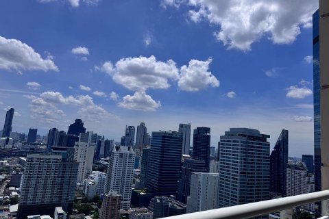 Condo in Sathon, Bangkok, Thailand, 2 bedrooms № 136373 - photo 7