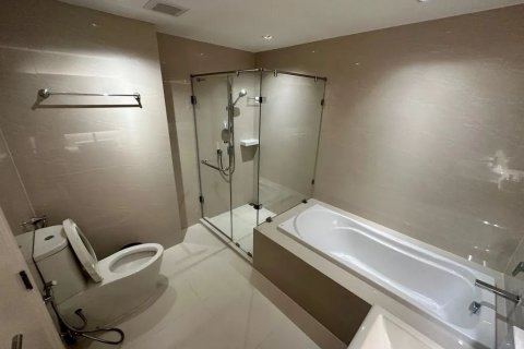 Кондоминиум с 2 спальнями в Клонг Тоэй, Бангкок, Таиланд № 136371 - фото 4