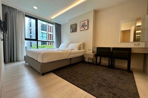 Кондоминиум с 2 спальнями в Клонг Тоэй, Бангкок, Таиланд № 136371 - фото 5