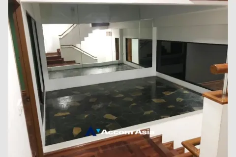 Reihenhaus in Pathum Wan, Bangkok, Thailand 4 Schlafzimmer № 216752 - Foto 6