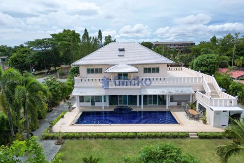 Maison à Pattaya, Thaïlande 5 chambres № 196500 - photo 8